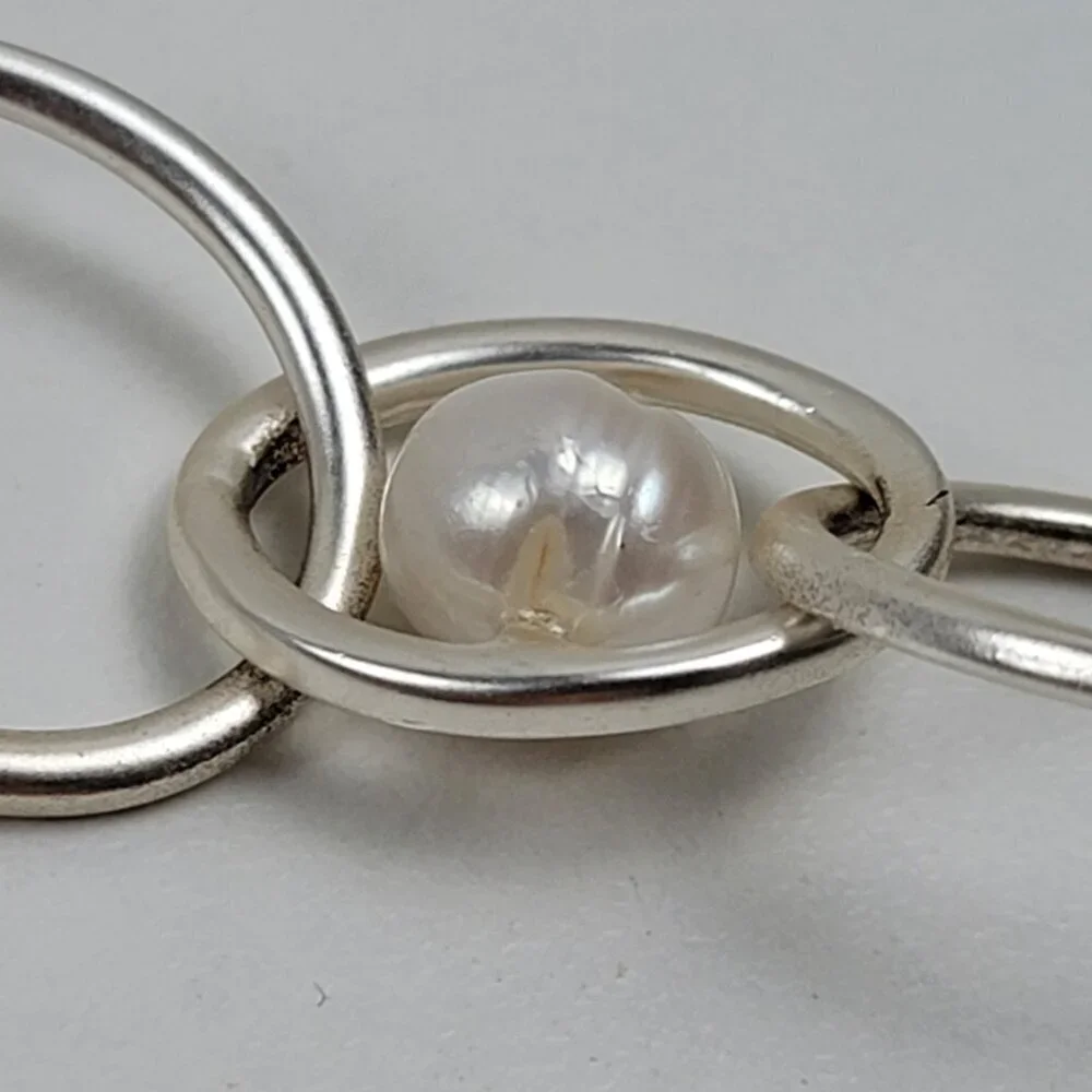Karine Sultan Floating Pearl Necklace Silver-Tone Geometric Link 19 Inch Toggle
